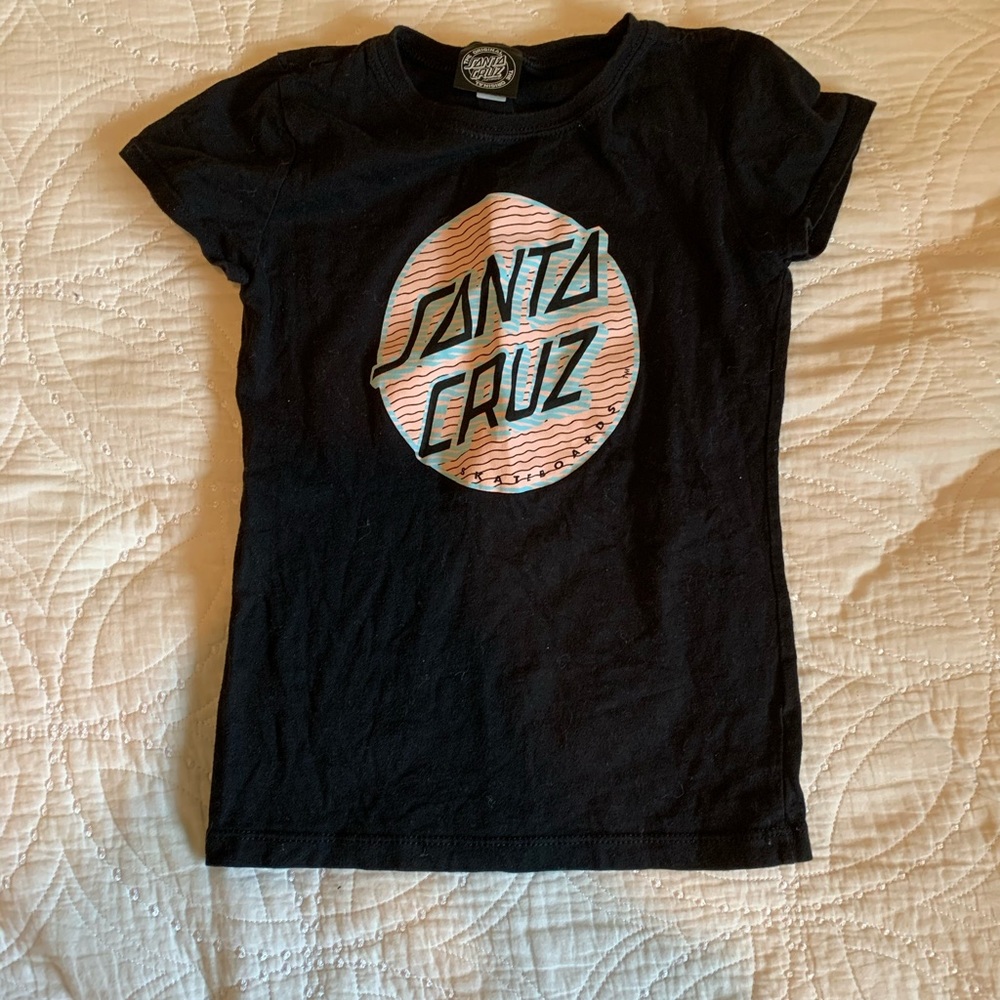 black Santa Cruz girl’s shirt